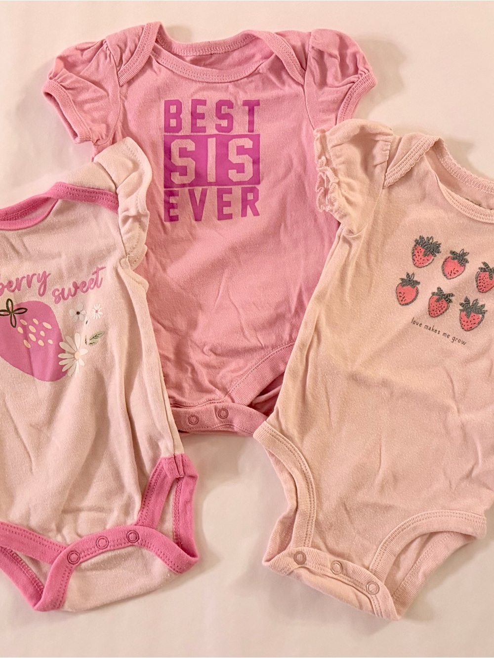Pink 'Best Sis Ever' One-Piece Bodysuit for Kids